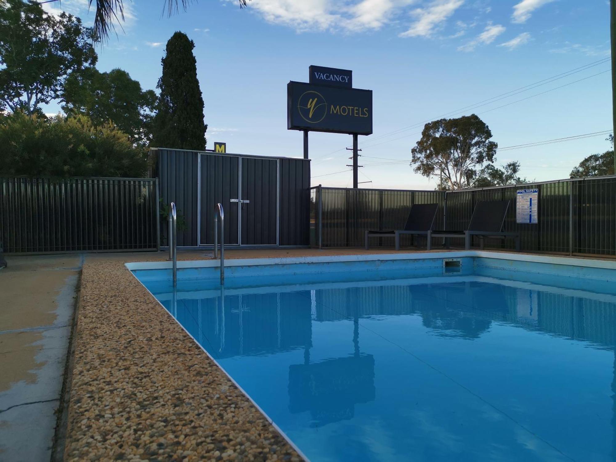 Y Motels Kingaroy Buitenkant foto